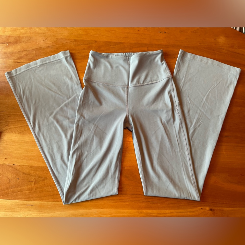 Lululemon Groove SHR Flare Pant *Nulu